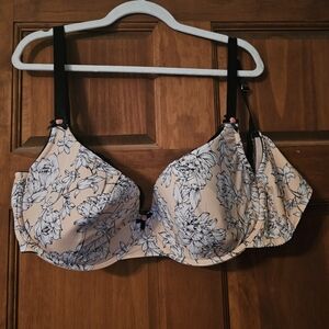 Cacique Black and Cream Floral Lace Bra